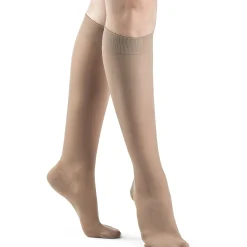 Dynaven Opaque Women's Knee High 15-20 mmHg w/ Silicone Top