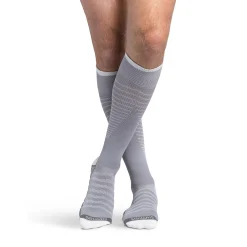 Sigvaris Motion Flow Tech Knee High 20-30 mmHg